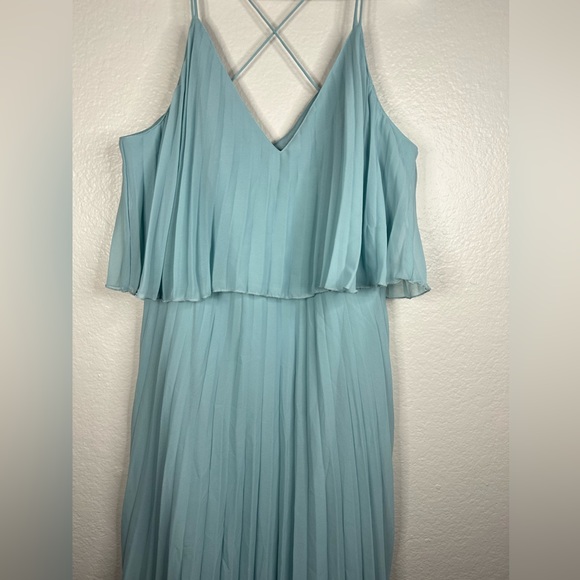 ASOS Design Pleated Crop Top Midi Dress - Picture 8 of 11